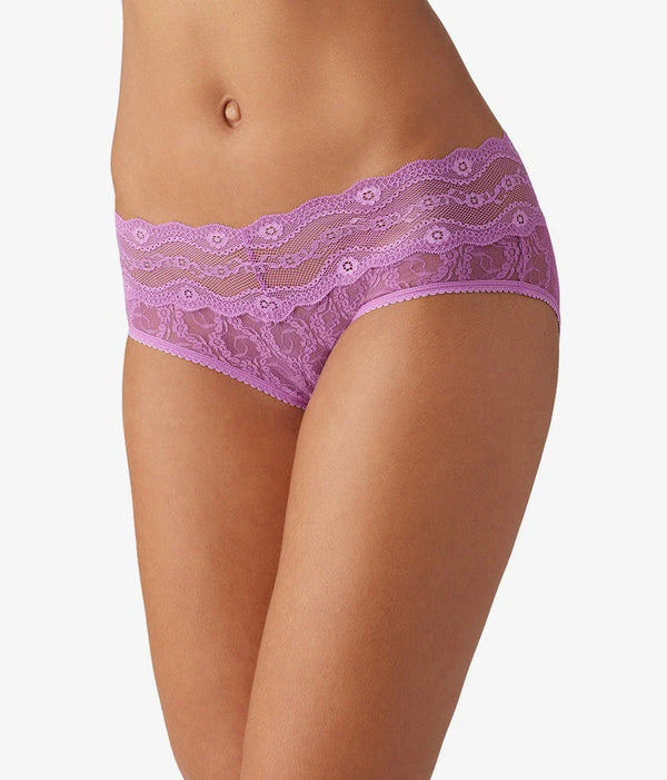 Lace Kiss Hipster: Mulberry