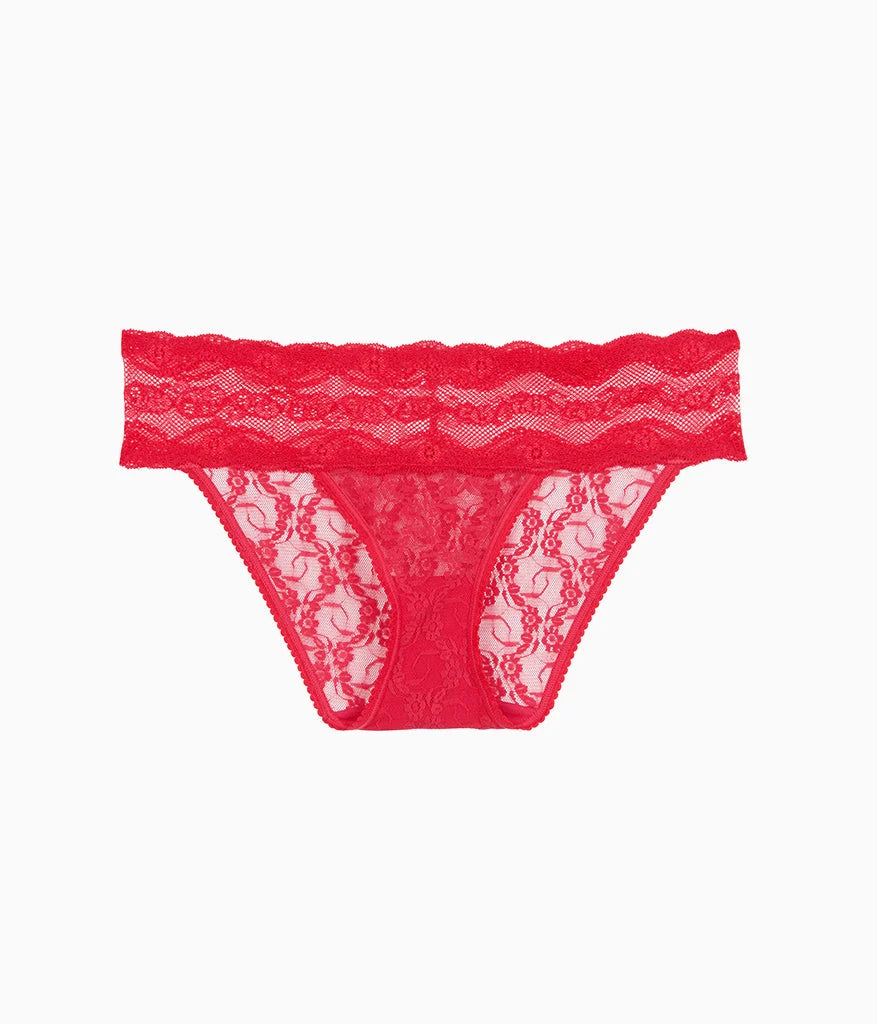 Lace Kiss Bikini: Crimson Red
