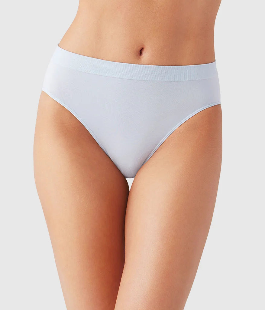 B-Smooth® Seamless Hi-Cut: Soft Sky