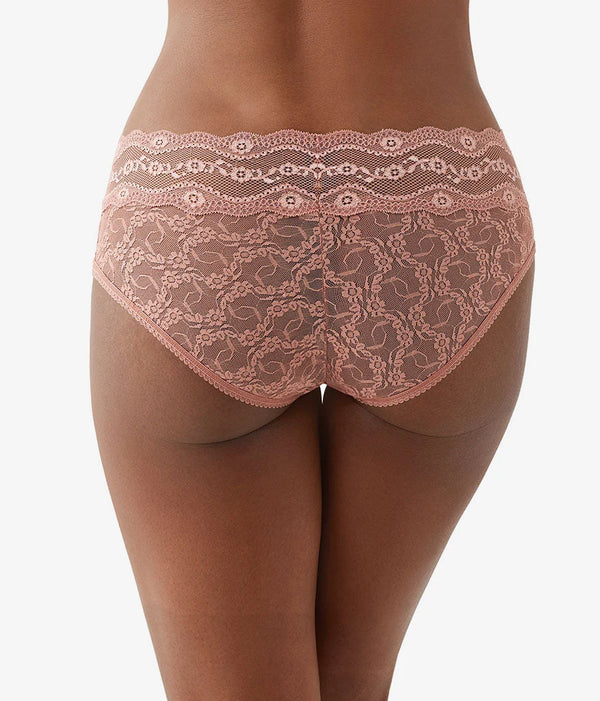 Lace Kiss Hipster: Burlwood