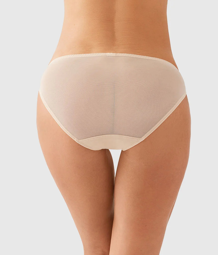 Embrace Lace® Bikini: Sand/Ivory