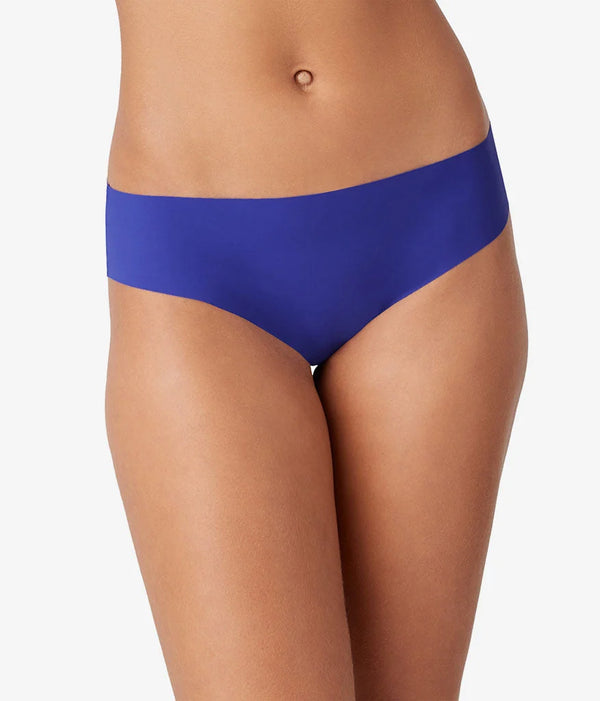 b.bare Cheeky: Spectrum Blue