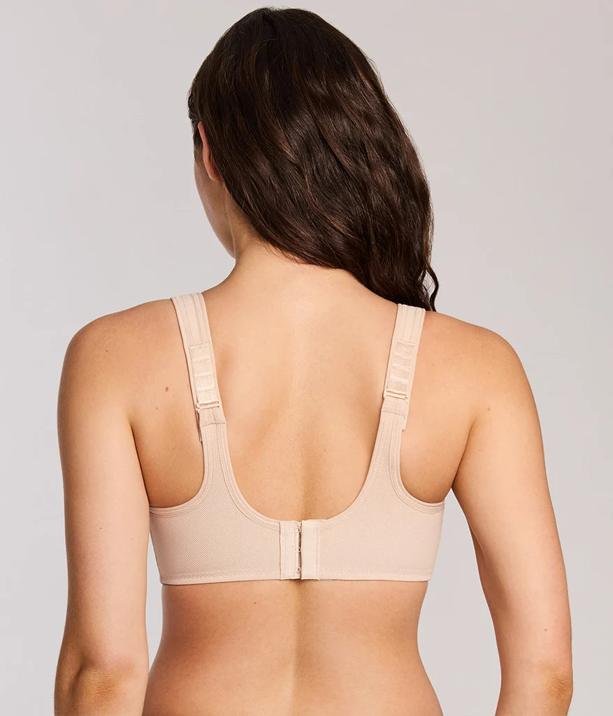 Simone Sport Underwire Bra: Sand Secondary image