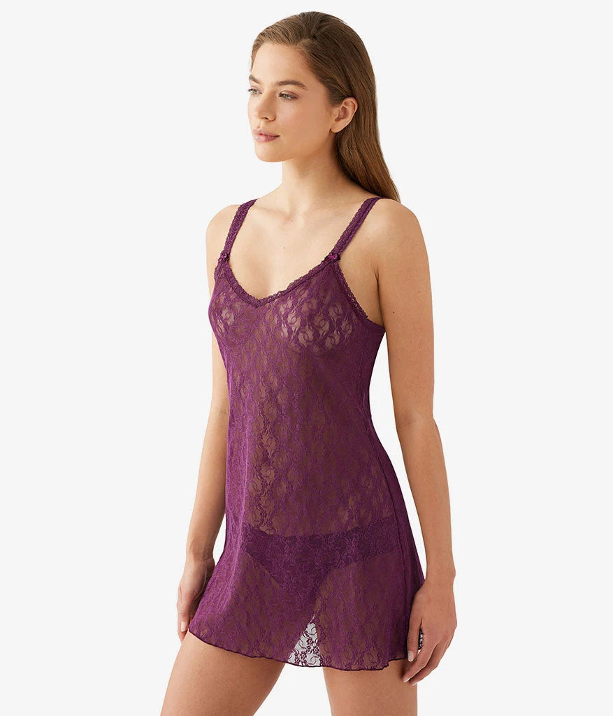 Lace Kiss Chemise: Potent Purple